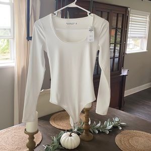 White long sleeve body suit
